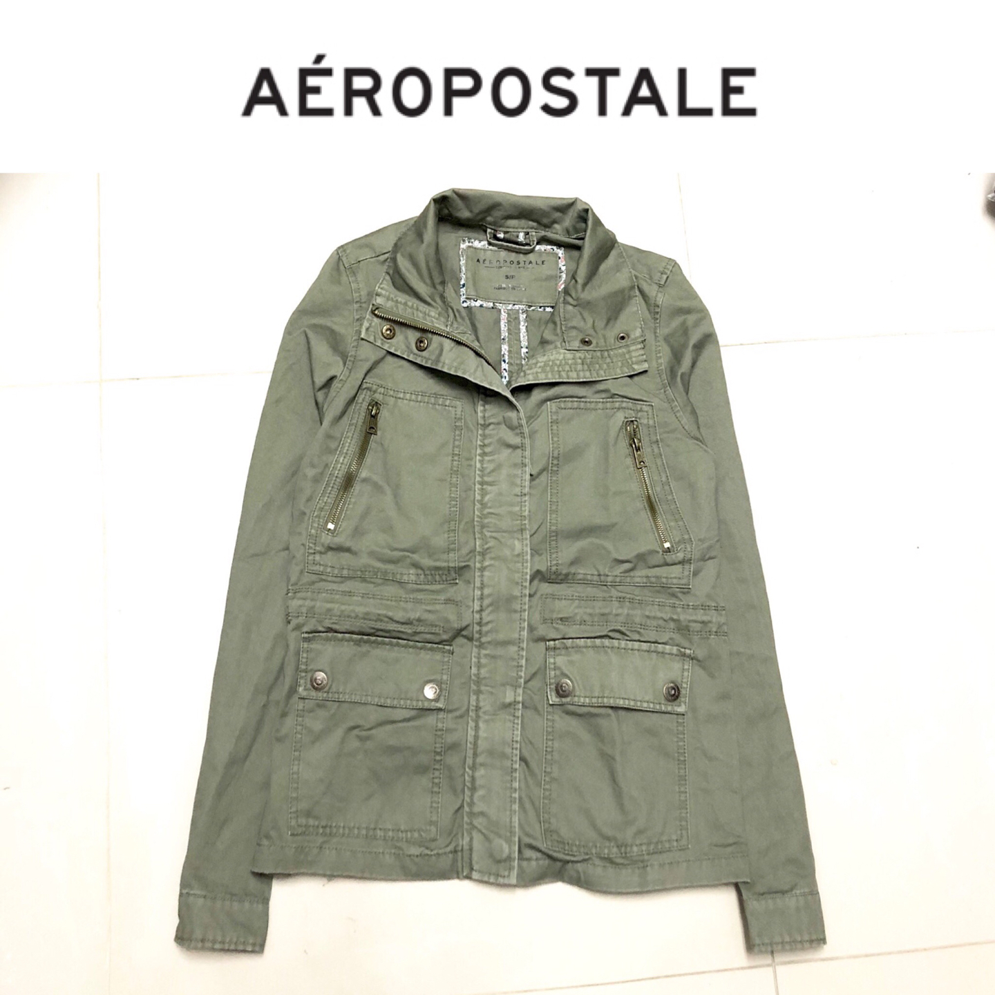 Aeropostale เสื้อนอก เสื้อคลุม สีเขียวทหาร แบรนด์ AEROPOSTALE สวย เท่ห์ แนวๆ คะ SizeM/L สำเนา เขียว