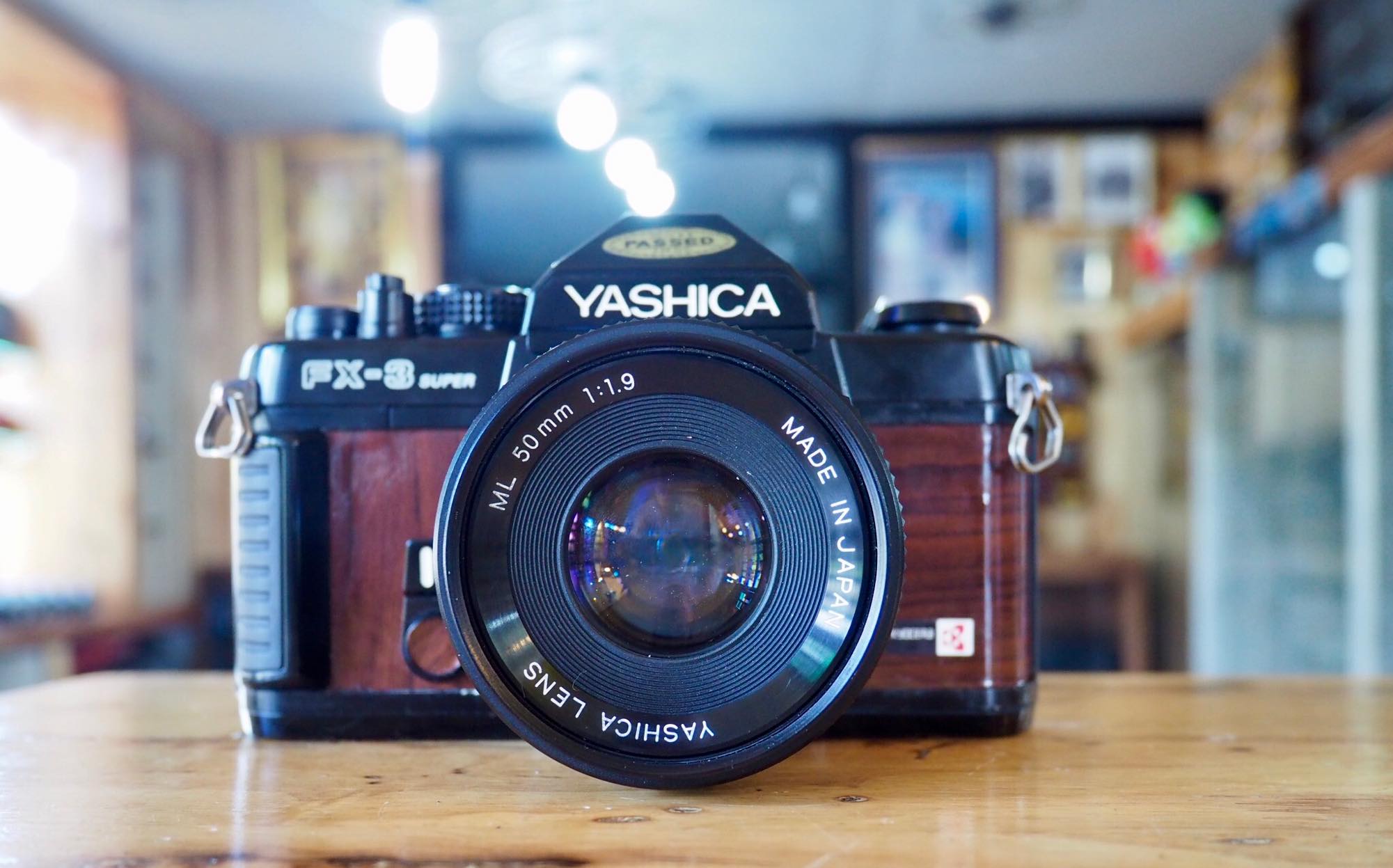 YASHICA FX-3 SUPER YASHICA LENS ML 50MM.F1.9