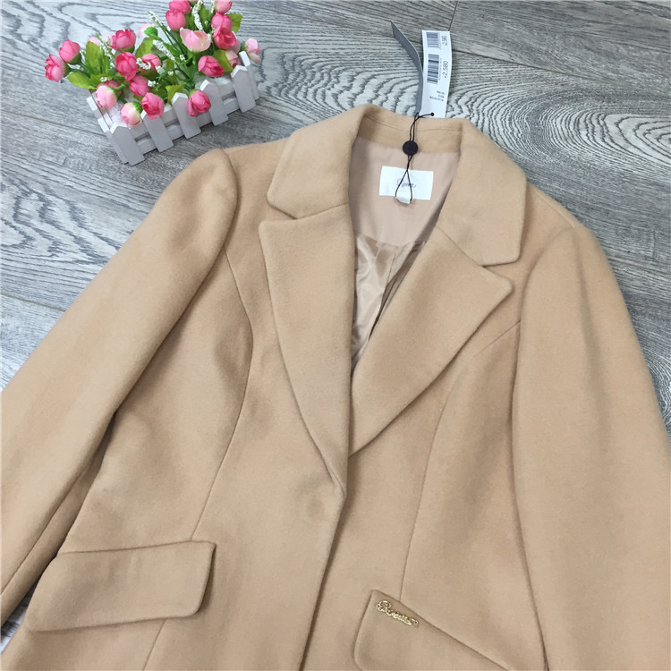 เสื้อโค้ทวูล Trench coat เสื้อโค้ทเฟอร์ โค้ทสักหลาดสีชมพูอ่อน แบรนด์ Roem