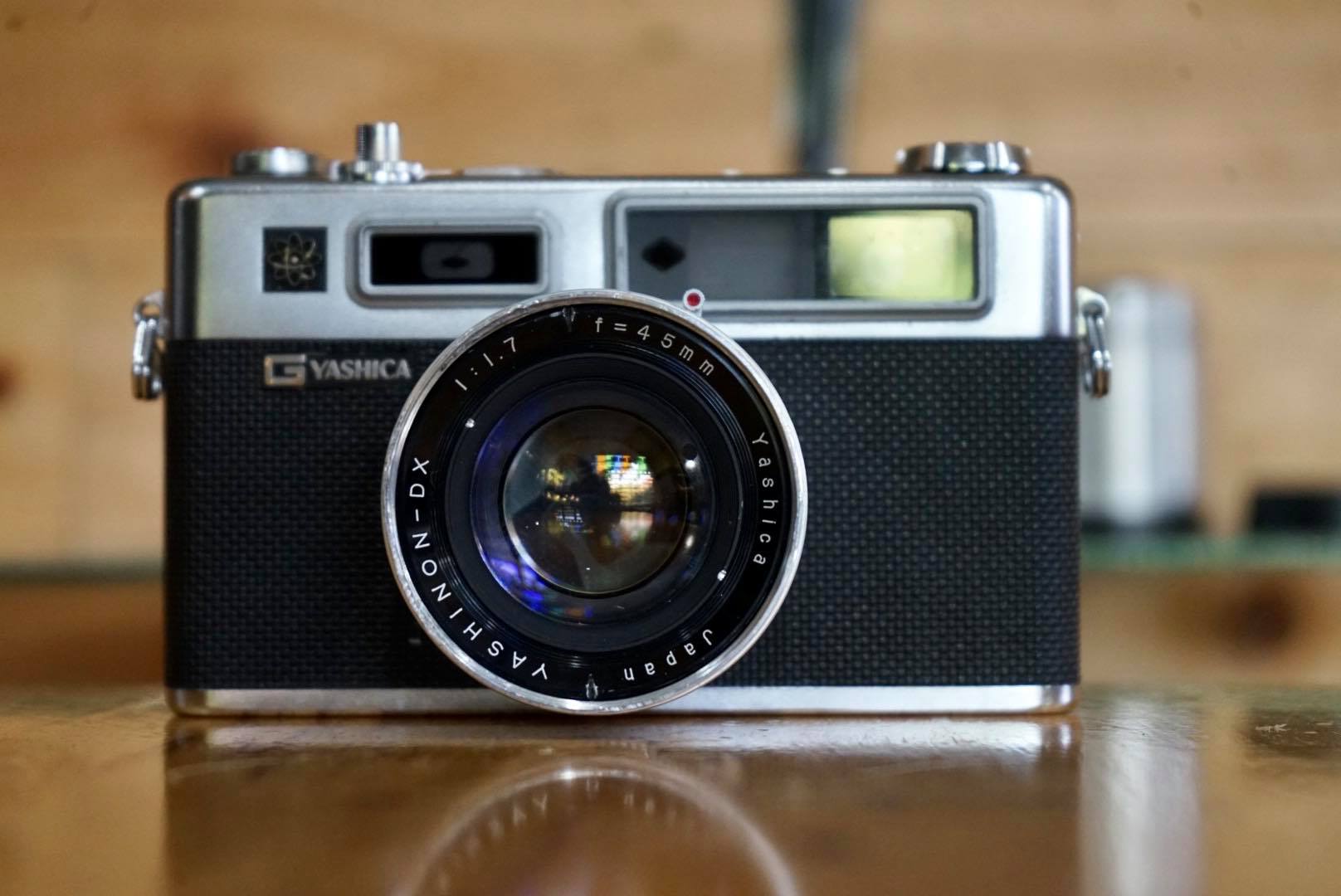 YASHICA ELECTRO 35G COLOR YASHINON-DX 45MM.F1.7