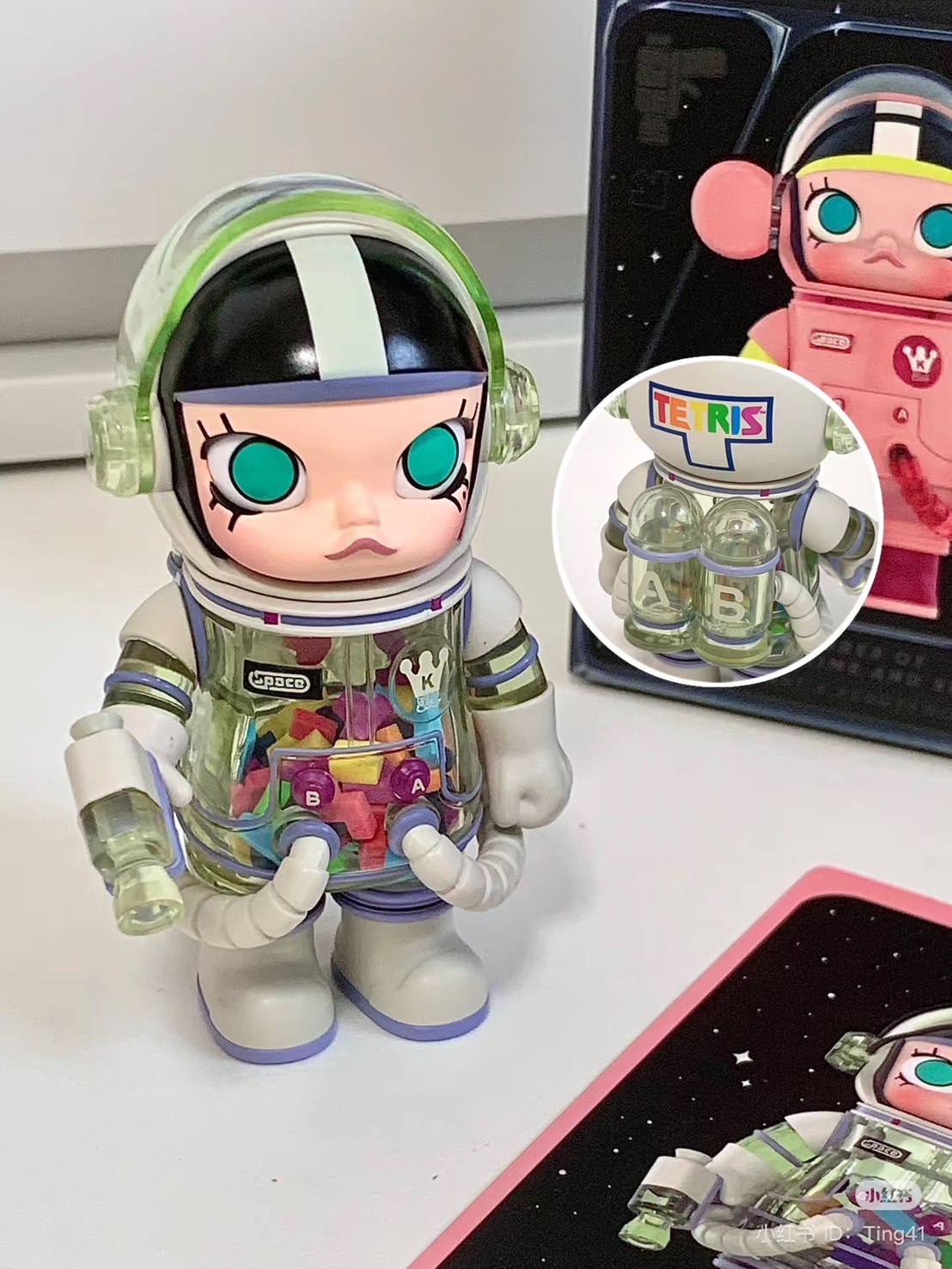 POP MART MEGA SPACE MOLLY 100% V.3 ลุ้นซีเคร็ท SERIES BLIND BOX