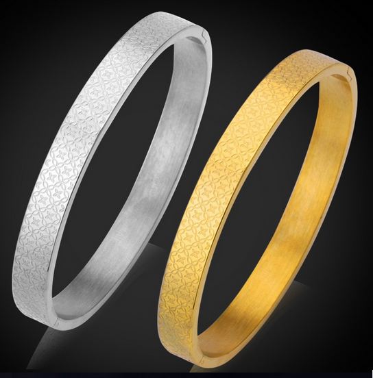 กำไลข้อมือ ผู้หญิง กำไลข้อมือ 316L Stainless Steel แกะลายดอกไม้ สุดหรู สีทอง และ สีเงิน กำไล แฟชั่น ของขวัญให้แฟน ดูดี มีระดับ 498257