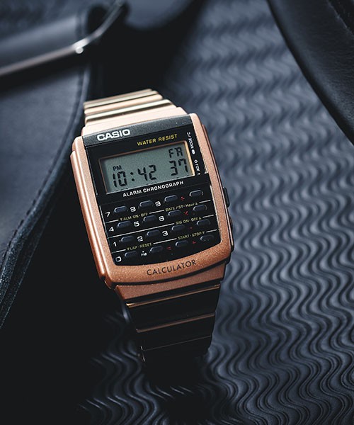 CASIO นาฬิกาคาสิโอ นาฬิกาข้อมือ นาฬิกากันน้ำ นาฬิกาของแท้ ประกันศูนย์ CMG 1 ปี รุ่น CA-506C-5A นาฬิกาสีน้ำตาล