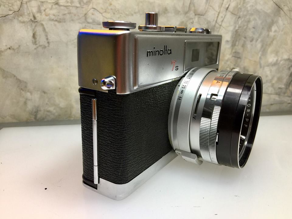 MINOLTA HI-MATIC 7S MINOLTA ROKKOR-PF45MM.F1.8