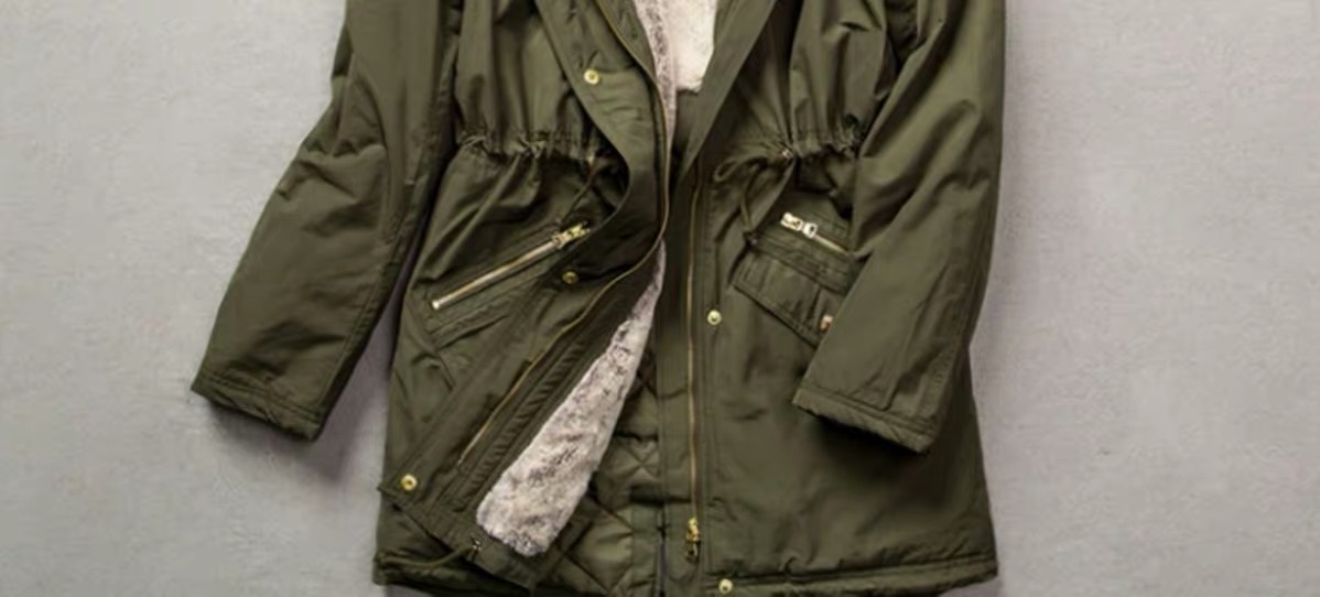 M&S collection (Marks&Spencer) เสื้อฮูท เสื้อโค้ทฮูท กันหนาว สีเขียว ติดเฟอร์ แบรนด์M&S Collection แต่งซับขนอุ่น (ขนเฟอร์ถอดได้คะ) สำเนา เขียว