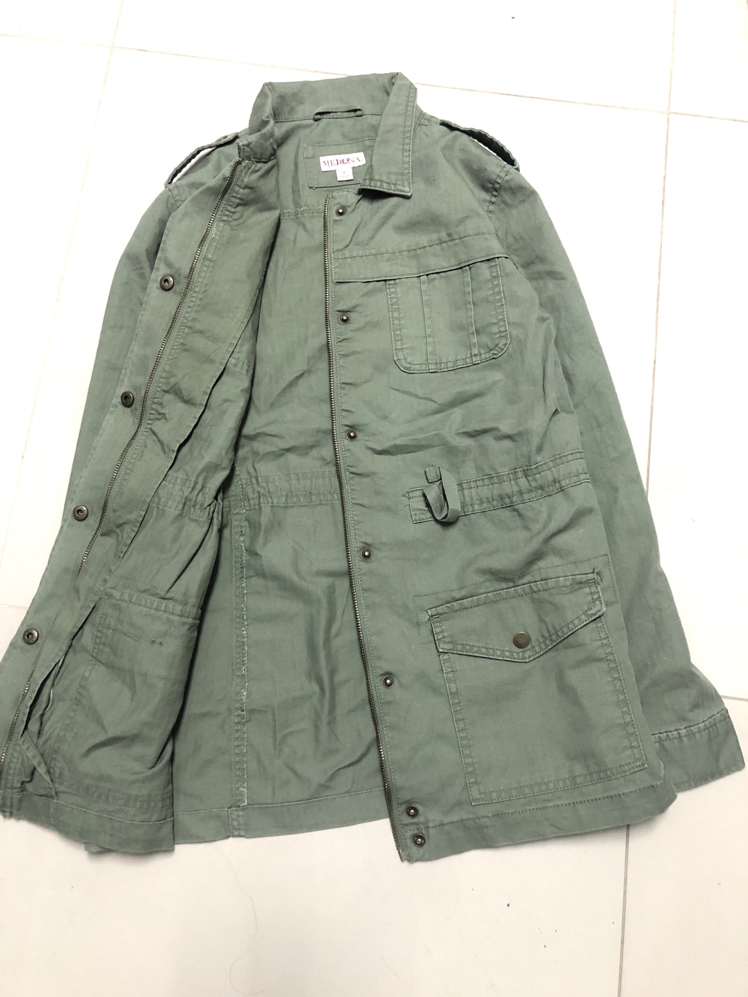 Merona เสื้อเขียวทหาร เสื้อนอกแนวทหาร แบรนด์Merona แพทเทินสวย เท่ห์มาก คะ Size S/M/L/XL สำเนา สำเนา สำเนา เขียว