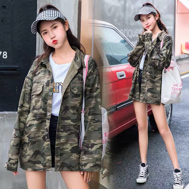 เสื้อเขียวทหาร เสื้อนอก เสื้อคลุมลายพราง แนวทหาร แพทเทินสวย เท่ห์มาก คะ ลายพราง