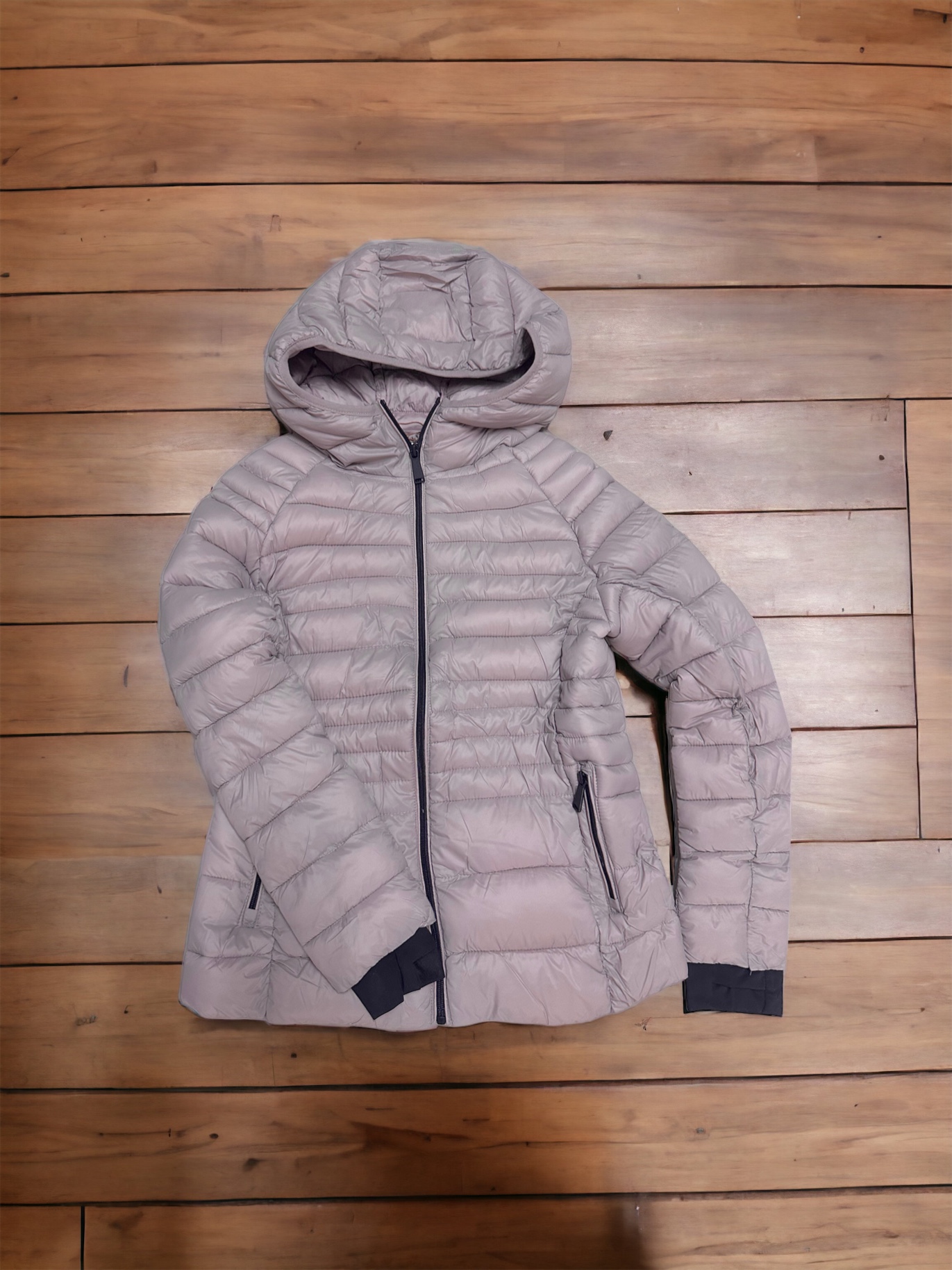 Love tree เสื้อกันหนาว บุนวมอุ่น แบรนด์ LOVE TREE ultra light packable (Padded puffer coat สำเนา สำเนา สำเนา