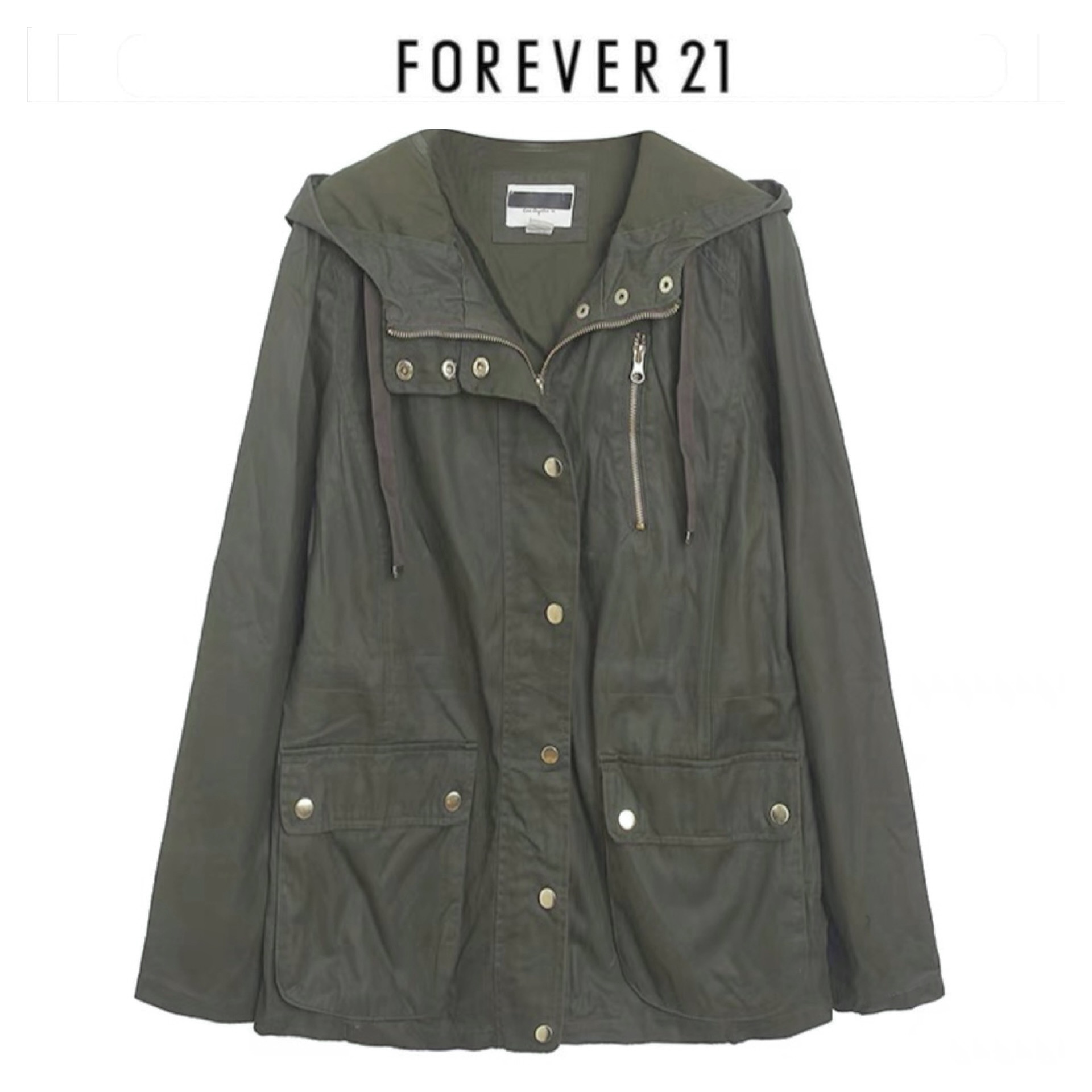 Forever21 เสื้อแจ็คเก็ต เสื้อนอก เสื้อนอกแนวทหาร แพทเทินสวย มีเชือกดึงเอวด้านใน เท่ห์มาก แบรน์ Forever21 เขียว