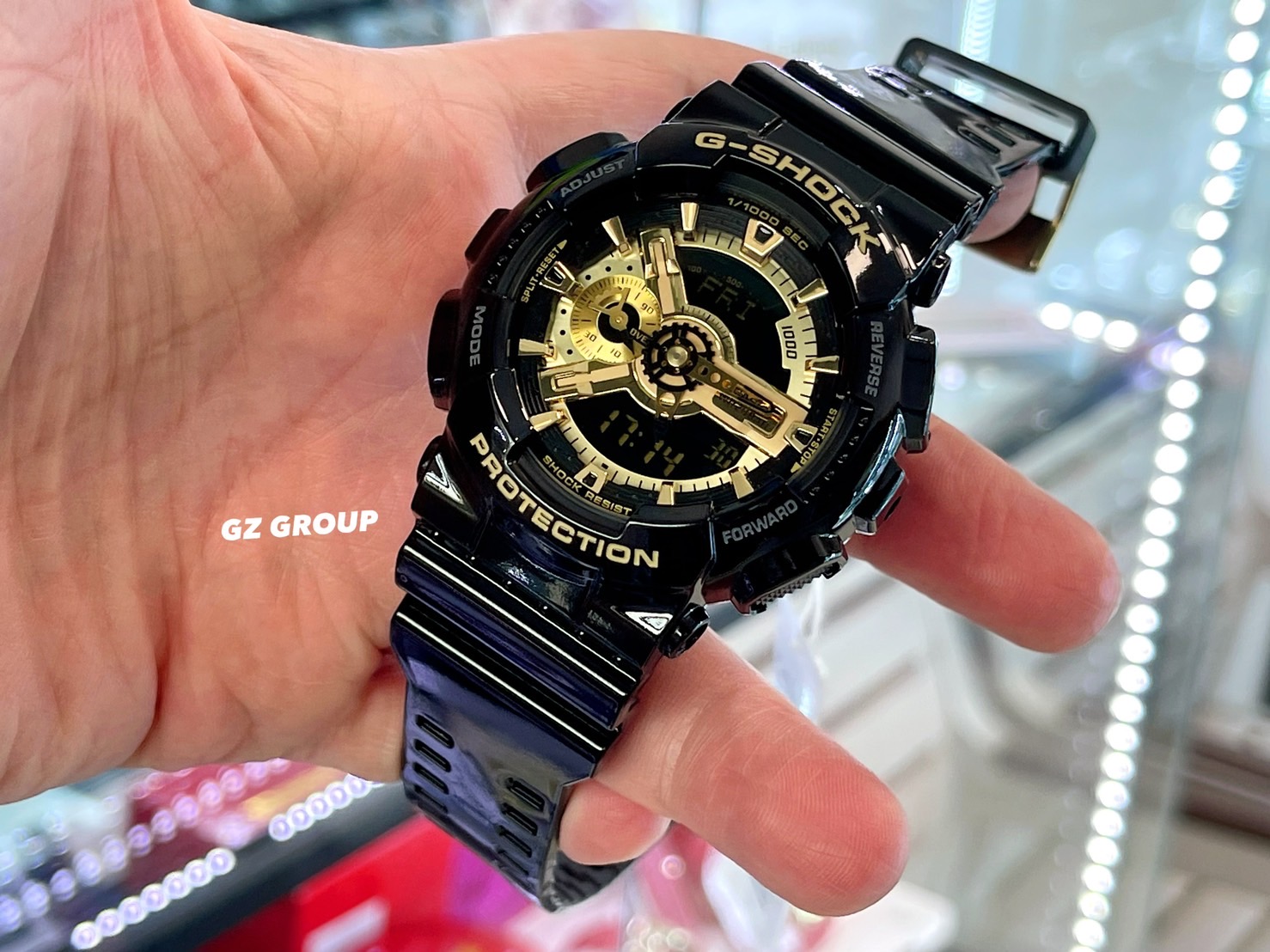 CASIO G-SHOCK นาฬิกาข้อมือ นาฬิกากันน้ำ นาฬิกาของแท้ ประกันศูนย์ CMG 1 ปี รุ่น GA-110GB-1A นาฬิกาสีดำ