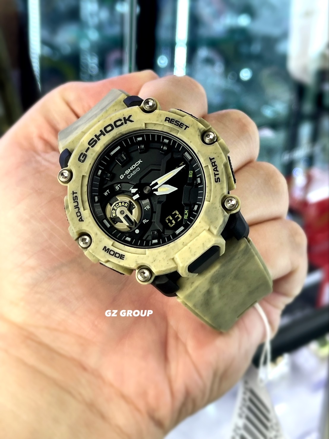 CASIO G-SHOCK นาฬิกาข้อมือ นาฬิกากันน้ำ นาฬิกาของแท้ ประกันศูนย์ CMG 1 ปี รุ่น GA-2200SL-5A นาฬิกาสีน้ำตาล