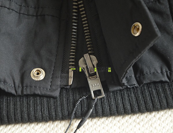 Moussy เสื้อกันหนาว ติดฮูท เสื้อcoat แบรนด์ดัง ญี่ปุ่น MOUSSY japan สีดำ แต่งซับขนอุ่นด้านใน (ขนด้านในถอดใส่ได้ทั้งชิ้นเลยคะ )มีกระดุมSize M/L * ไม่มีขนเฟอร์ปลายหมวกนะคะ*