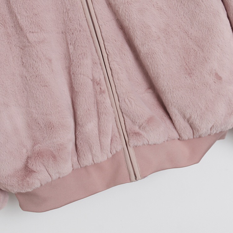 Pink latte เสื้อเฟอร์กันหนาว หมวกฮู้ด เสื้อขน (FLUFFY COAT ) แบรนด์ Pink latte