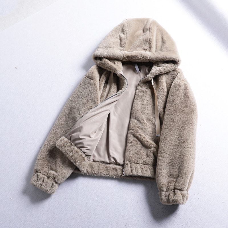 Page one เสื้อเฟอร์กันหนาว หมวกฮู้ด เสื้อขน Fluffy coat แบรนด์ page One ดำ