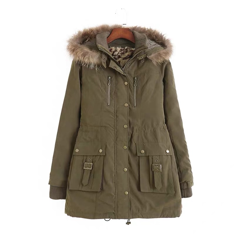 Cecil mc bee เสื้อโค้ทฮู้ดกันหนาว เสื้อปาร์กา parka สีเขียว แบรนด์ Cecil Mabee (ขนอุ่นลายเสือถอดด้านค่ะ & เฟอร์ถอดได้ค่ะ) เขียว