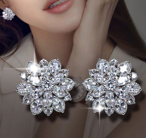 ต่างหู ตุ้มหู เงิน ฝังเพชร ดอกไม้ อันใหญ่ ใส่สวย ต่างหู เพชร ใส่ออกงาน สวยหรู ต่างหูดอกไม้ เพชร อันใหญ่ 912349