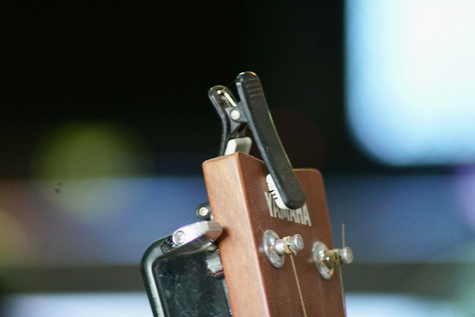 MINOLTA AF ZOOM 75-300MM.F4.5(32)-5.6(D) MA MOUNT