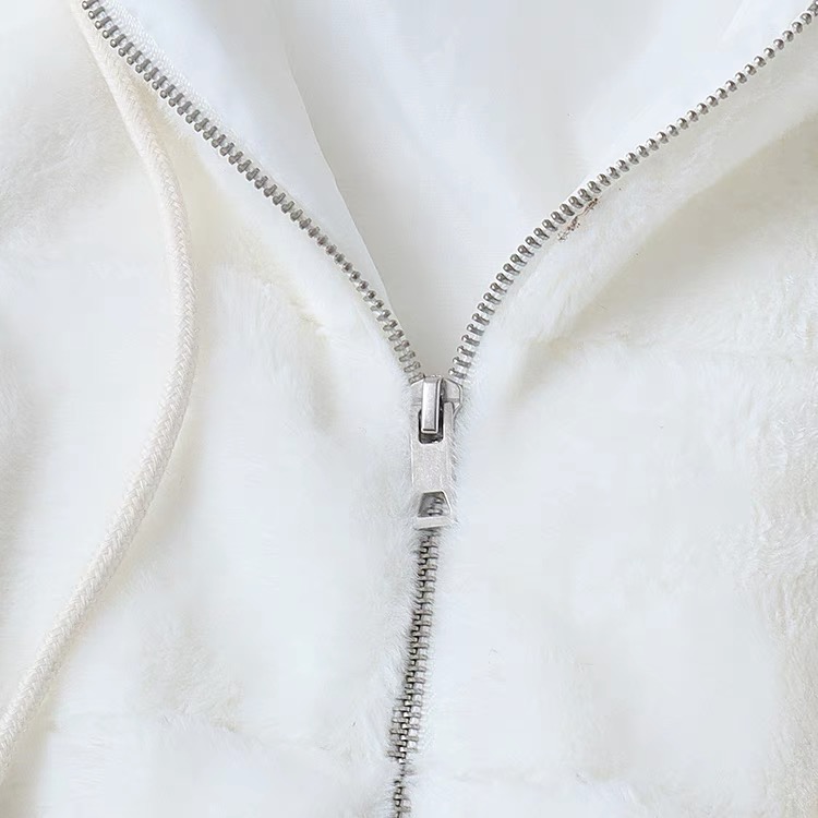 เสื้อเฟอร์กันหนาว หมวกฮู้ด เสื้อขน Fluffy coat แบรนด์ JOLIES & JOY ดำ