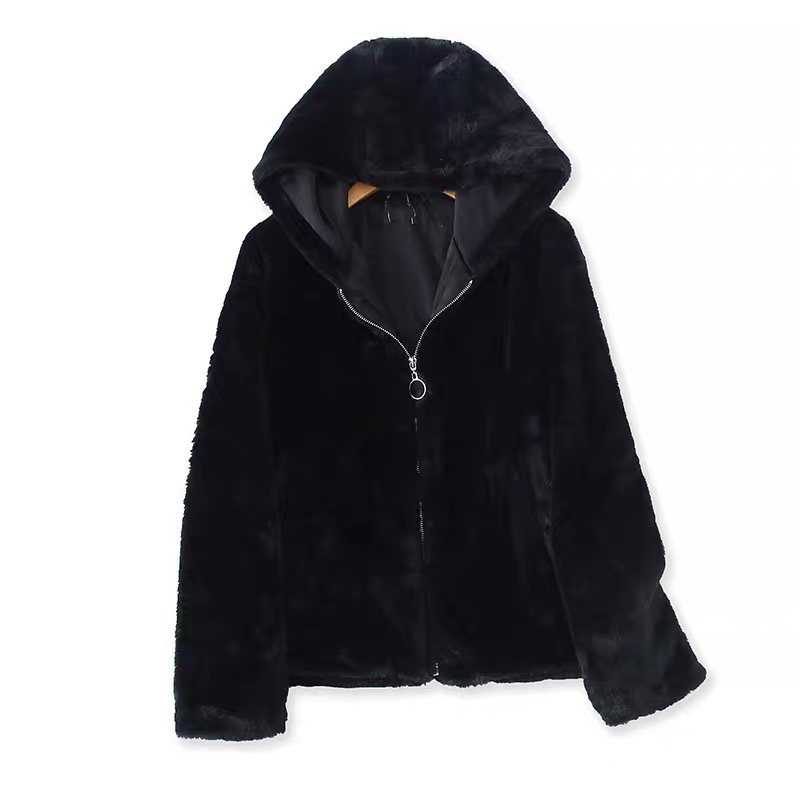 Forever21 เสื้อเฟอร์กันหนาว หมวกฮู้ด เสื้อขน แบรนด์ forever21 (FLUFFY COAT) ขาว