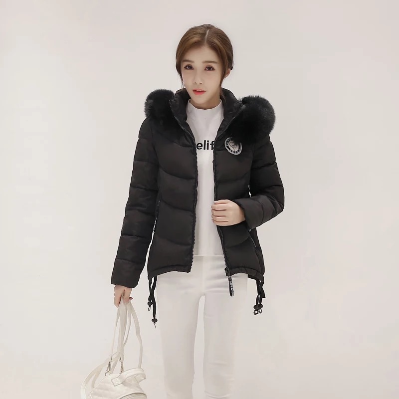 เสื้อกันหนาว กันหนาวฮูท บุนวมสีดำ แต่งเฟอร์ (ขนเฟอร์ถอดได้คะ) Size L/XL/XXLI ดำ