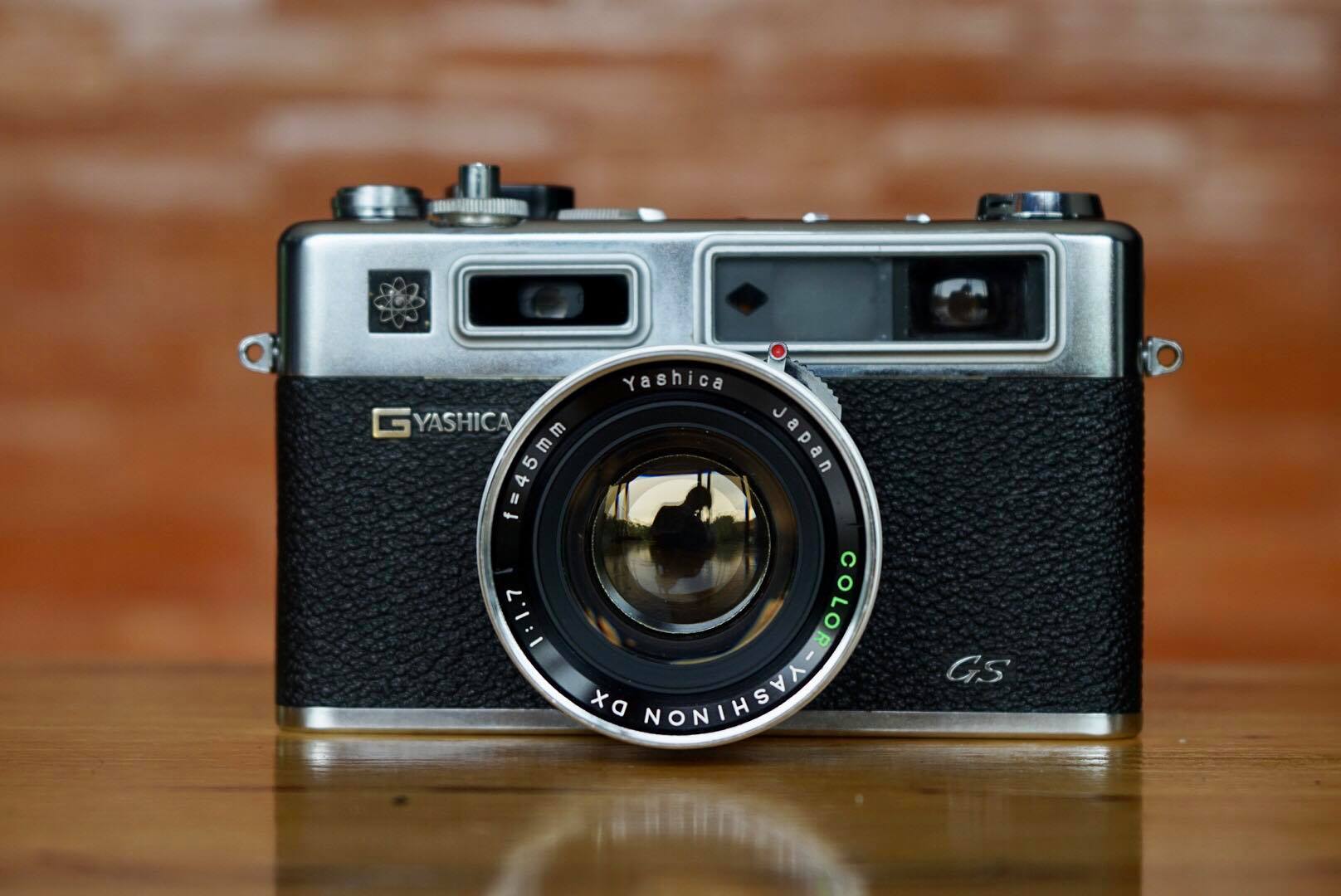 YASHICA ELECTRO 35 GS