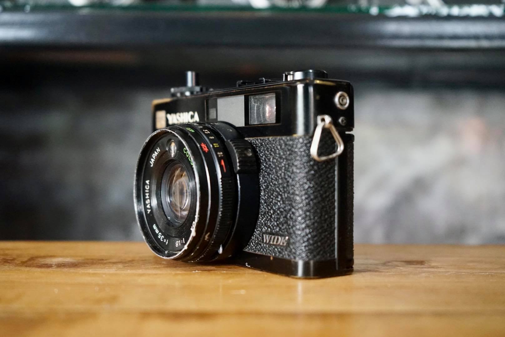 YASHICA ELECTRO 35CCN YASHICA COLOR-YASHINON DX 35MM.F1.8
