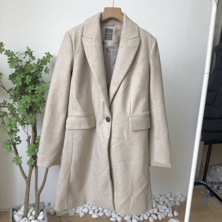 เสื้อโค้ทวูล Trench coat เสื้อโค้ทเฟอร์ โค้ทสักหลาดสีเบจ แบรนด์ Primark สำเนา สำเนา สำเนา สำเนา สำเนา สำเนา