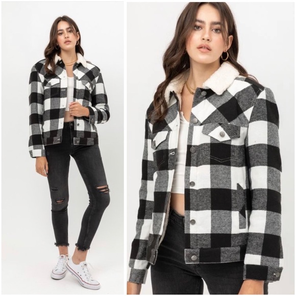 Love tree เสื้อโค้ท กันหนาว LOVE TREE plaid SHERPA LINE checked winter jacket สีแดงดำ แบรนด์ Love tree สำเนา แดงดำ