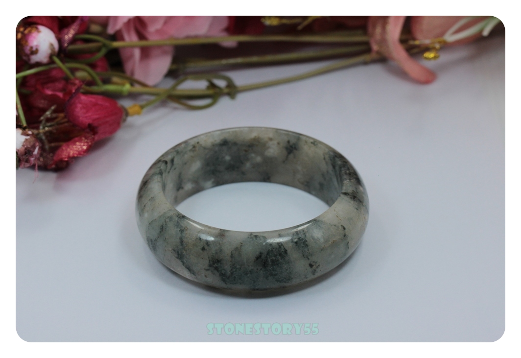 กำไลหยกลายธรรมชาติ6.0