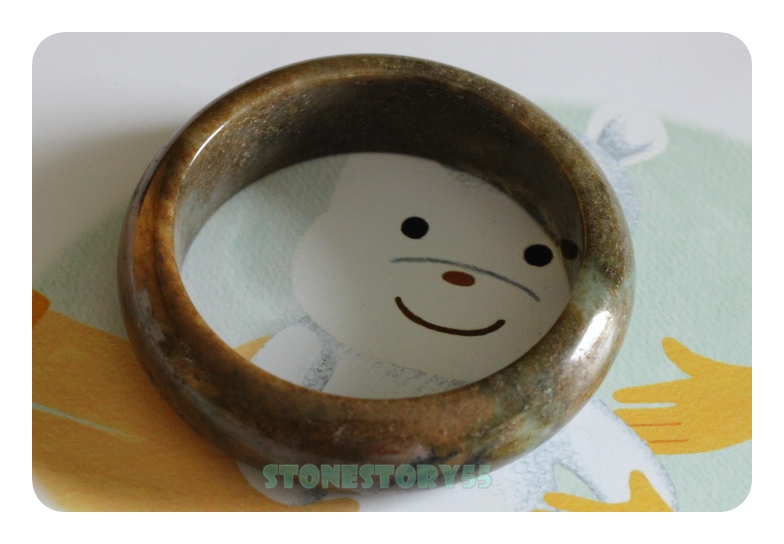 กำไลหยกพม่าแท้สีเขียวขี้ม้า6.4