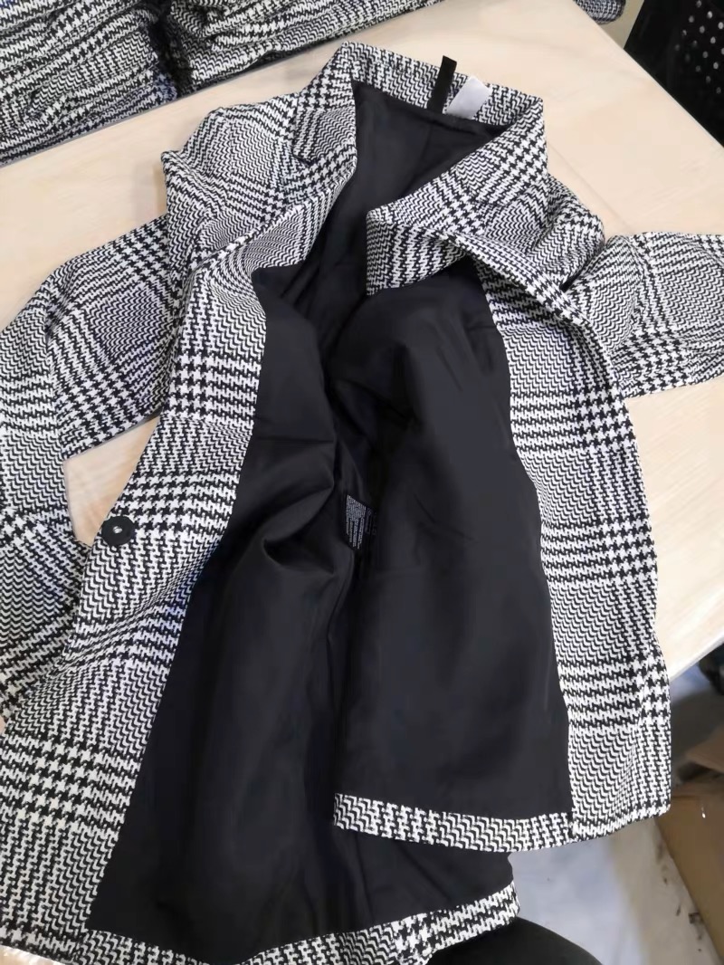 เสื้อโค้ท เสื้อคลุม ทรงสูท ลายตารางเทาดำ เสื้อคลุม เบลเซอร์ Blazer check ❄️แบรนด์✨H&M✨ แท้💯% แบรนด์ H&m