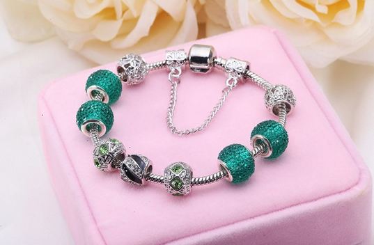 สร้อยข้อมือ Diy สไตล์ Pandora สร้อยข้อมือ วัยรุ่น ไฮโซ ดีไซน์ เก๋ ร้อย Glass Bead สีเขียว มรกต สลับ bead เงิน ฝังคริสตัล 504201