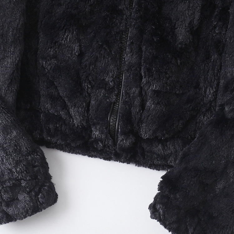 Page เสื้อเฟอร์กันหนาว หมวกฮู้ด เสื้อขน Fluffy coat แบรนด์ page One สำเนา ดำ
