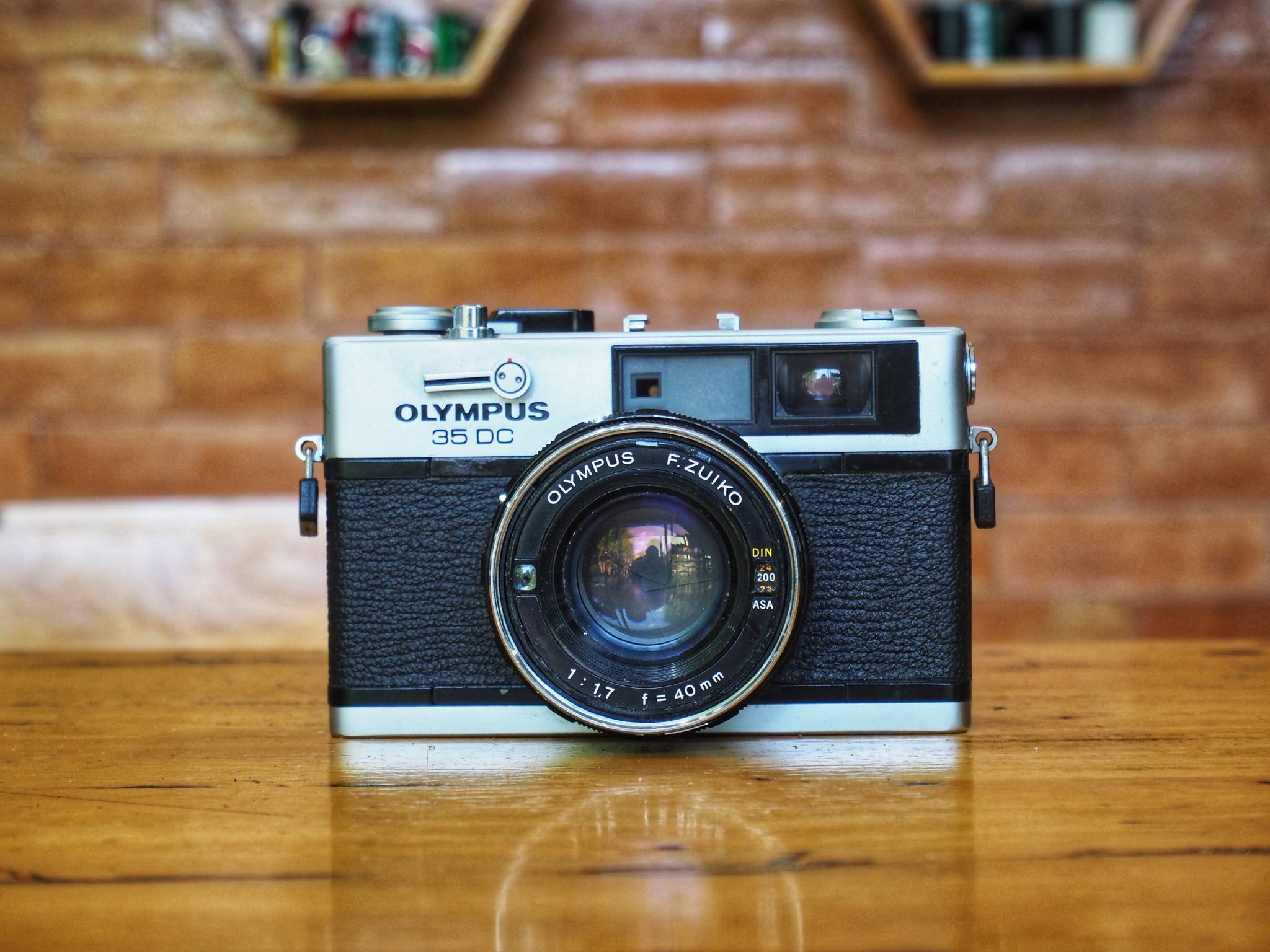 OLYMPUS 35DC OLYMPUS F.ZUIKO 40MM.F1.7