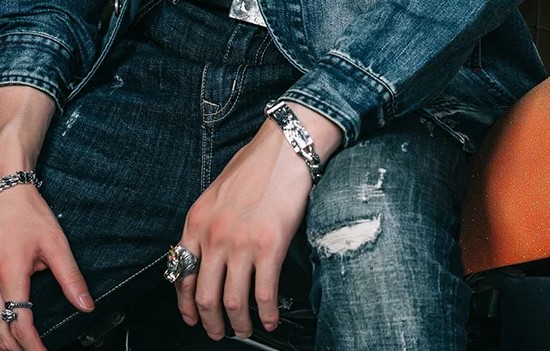 สร้อยข้อมือ ประจำปีมังกร สร้อยข้อมือ มังกร สีเงิน ลายมังกร หางมังกร สวยเท่ ใส่เสริมบารมี ปีมังกร 797699