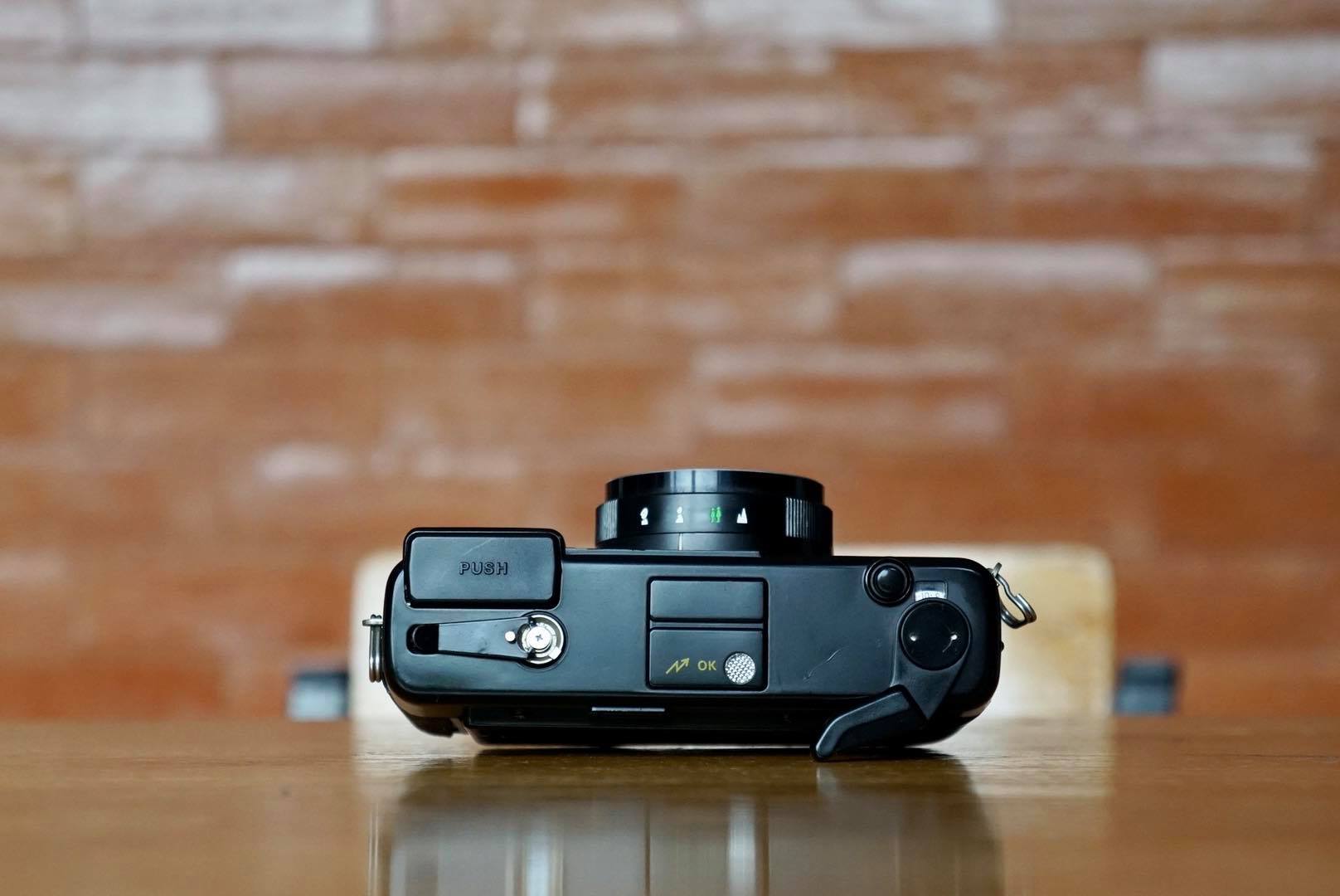 YASHICA FLASHER