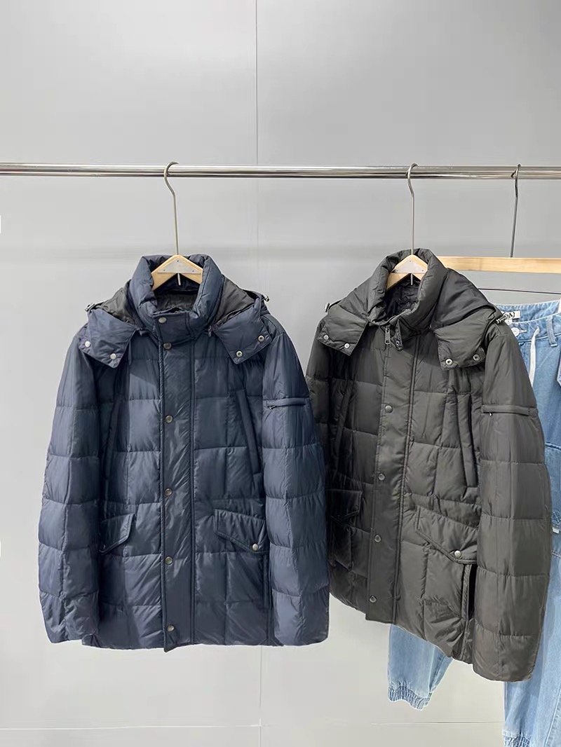เสื้อกันหนาวขนเป็ด เสื้อฮู้ดเฟอร์กันหนาว บุนวมอุ่น แบรนด์ Sakazen PREMIUM DOWN ( Puffer Jacket ) ฮู้ดถอดได้ค่ะ ดำ