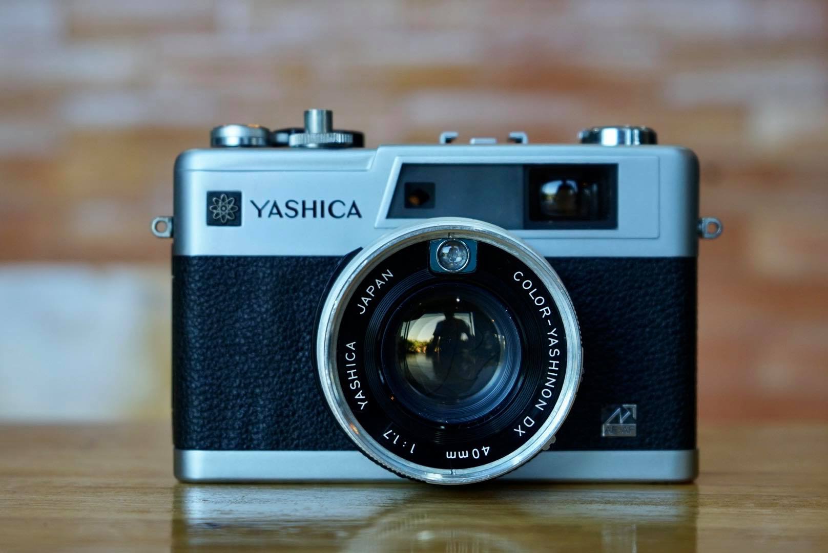 YASHICA ELECTRO 35GX YASHICA COLOR-YASHINON DX 40MM.F1.7