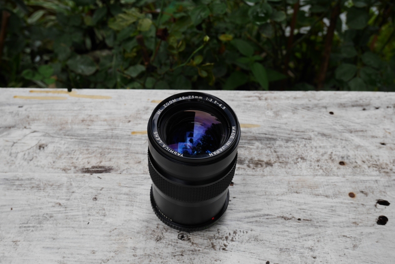 YASHICA LENS ML ZOOM 42-75MM.F3.5-4.5 CY MOUNT