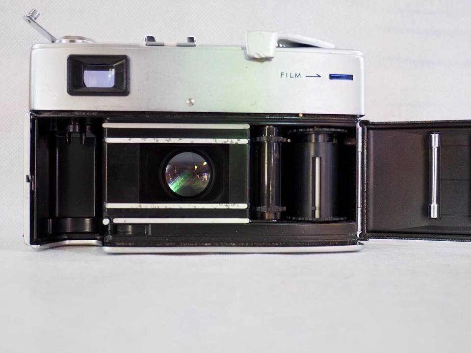 MINOLTA HI-MATIC 7S MINOLTA ROKKOR-PF45MM.F1.8