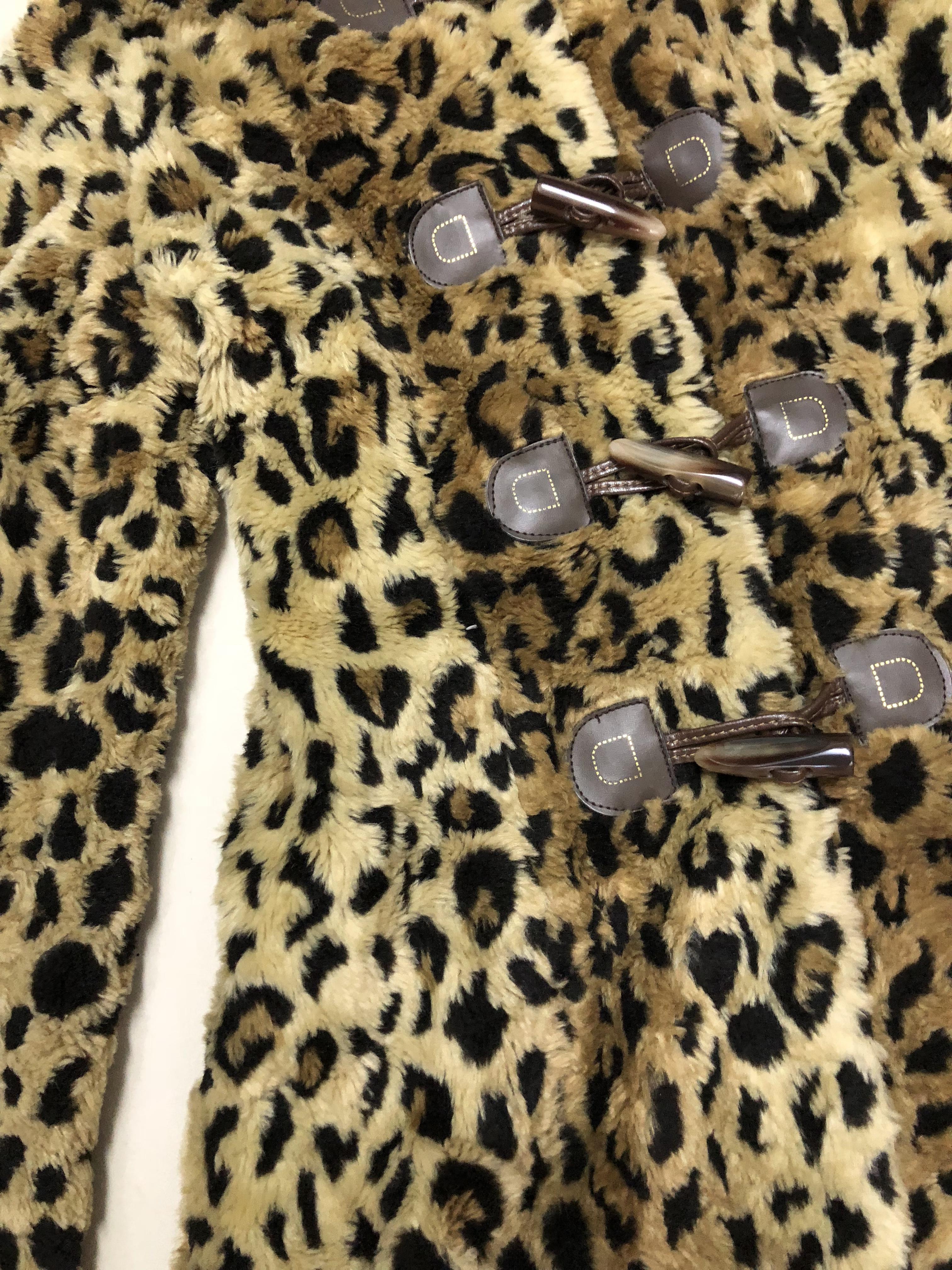 Etam เสื้อกันหนาว ฮูท เสื้อกันหนาวแต่งขน ลายเสือ แบรนด์เนมETAM แท้ งานสวย เนื้อขนนุ่ม หรู มากคะ size S/M ลายเสือ