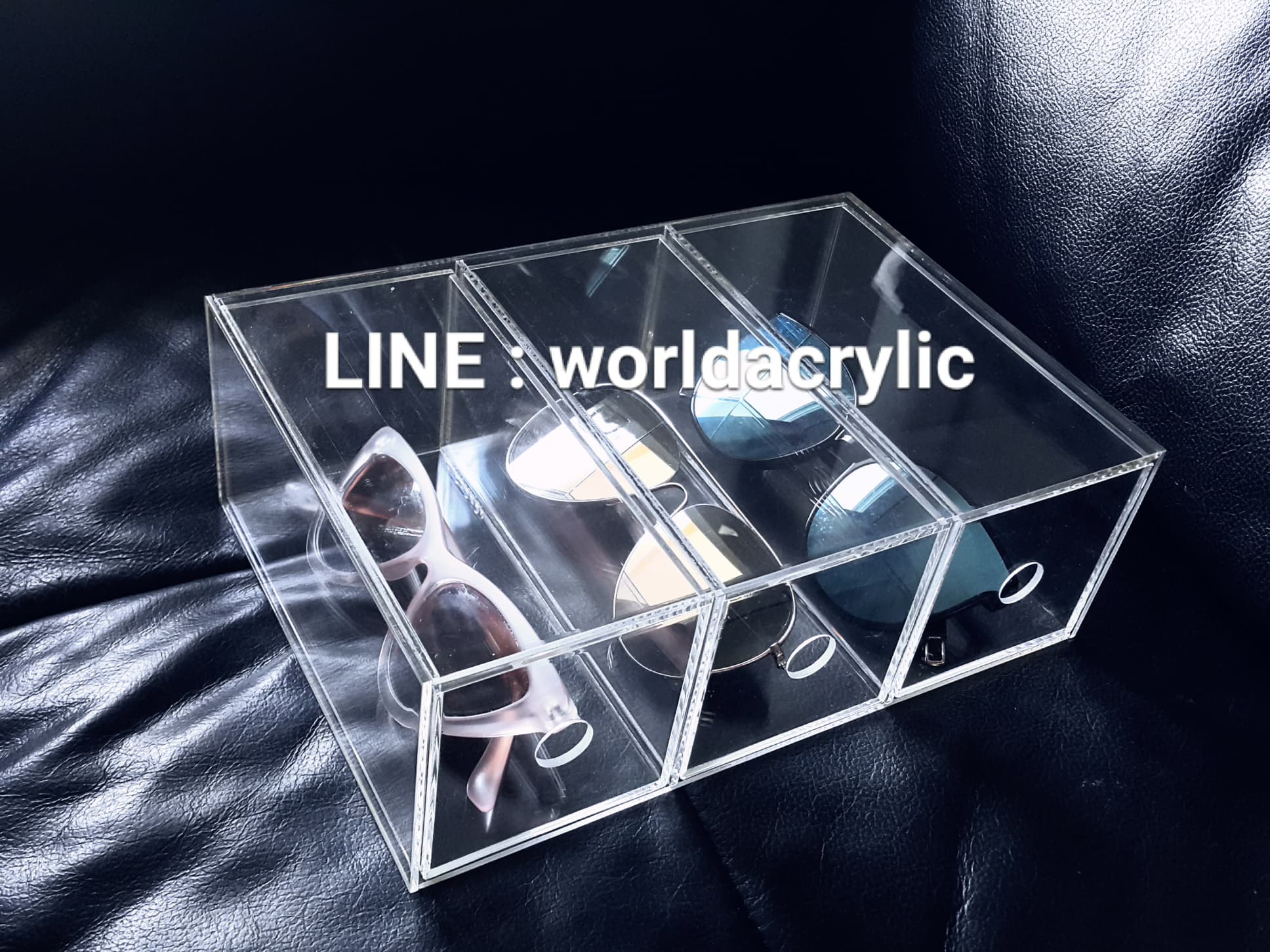 ตู้โชว์แว่นตา