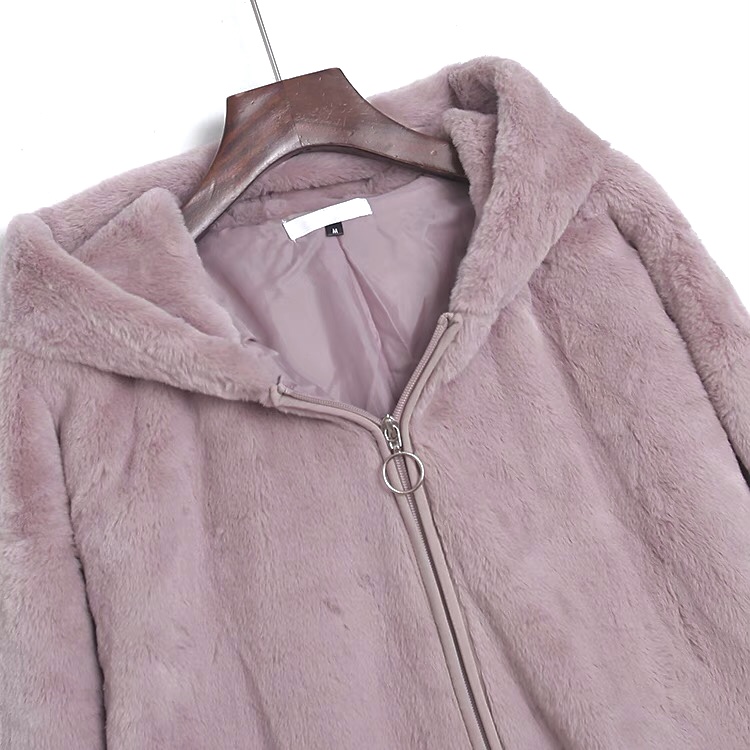 Pink latte เสื้อเฟอร์กันหนาว หมวกฮู้ด เสื้อขน (FLUFFY COAT ) แบรนด์ Pink latte
