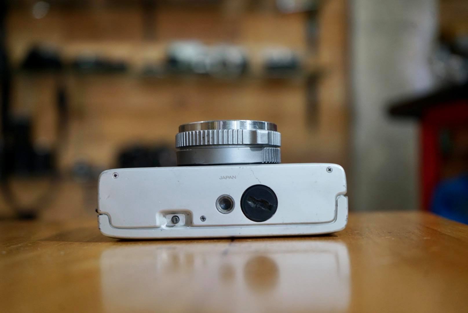 KONICA C35 E&L KONICA 38MM.F2.8
