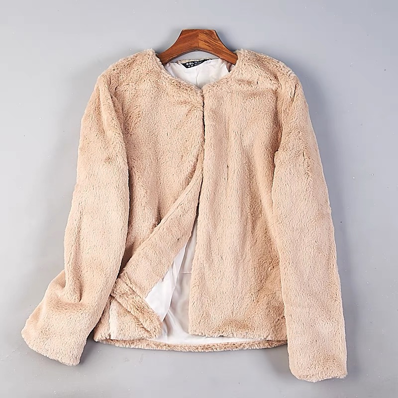 Selected เสื้อเฟอร์กันหนาว เสื้อขน Fluffy coat สีขาว แบรนด์ SELECTED สำเนา สำเนา สำเนา สำเนา