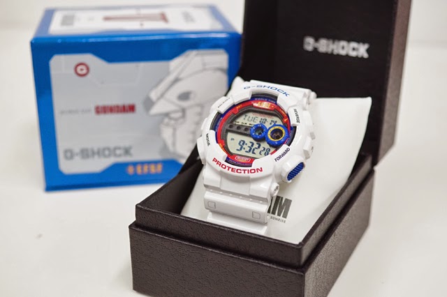 CASIO G-SHOCK นาฬิกาข้อมือ นาฬิกากันน้ำ นาฬิกาของแท้ ประกันศูนย์ CMG 1 ปี รุ่น GD-100 GUNDAM Mobile Suit นาฬิกาสีขาว