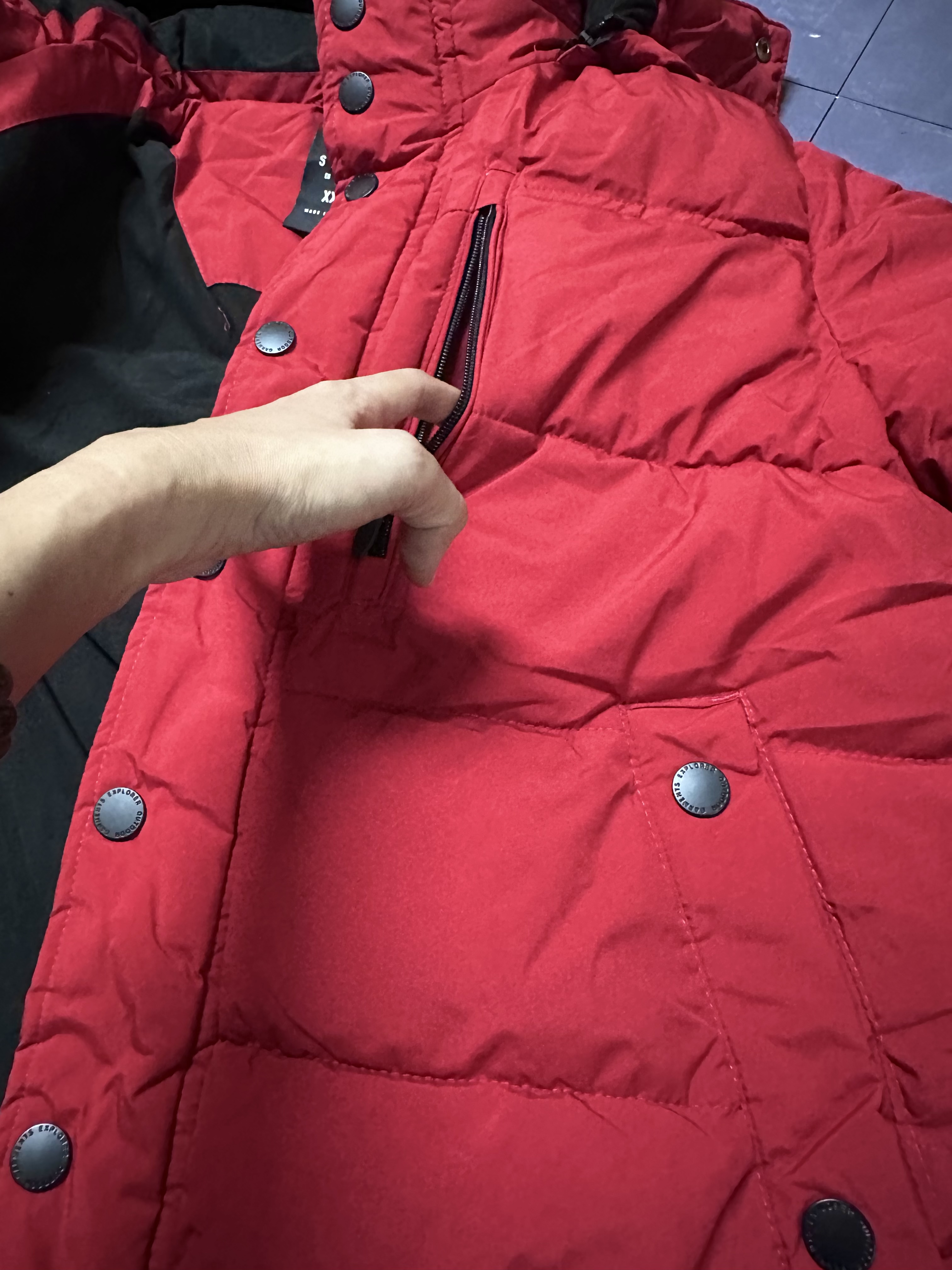 เสื้อกันหนาว เสื้อฮู้ดเฟอร์ บุนวมอุ่น สีขาว แบรนด์ SMOG (padded puffer coat ขาว