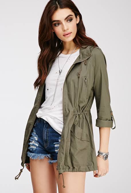 forever21 เสื้อทหาร เสื้อฮู้ดเขียวทหาร เสื้อนอกแนวทหาร FOREVER21 สวย เท่ห์มาก คะ Size M สำเนา สำเนา สำเนา เขียว
