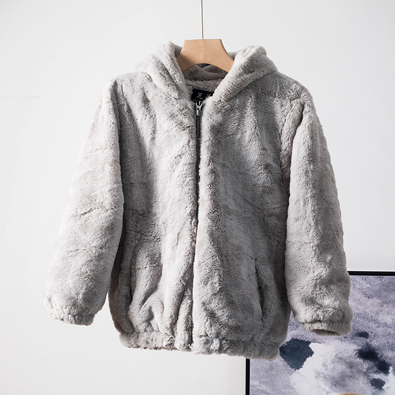 Forever21 เสื้อเฟอร์กันหนาว หมวกฮู้ด เสื้อขน สีดำ (FLUFFY COAT) 兄弟 ขาว