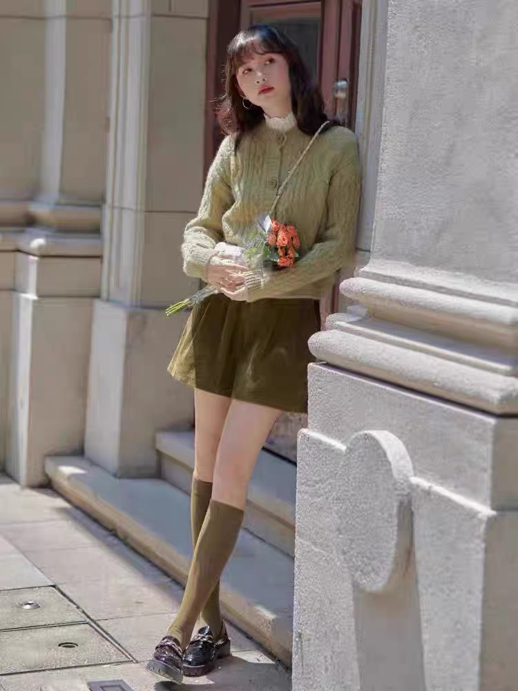 เสื้อหนาวไหมพรม ไหมพรมถัก ถักเปีย แนวเกาหลี เนื้อไหม นุ่ม สวย แบรนด์